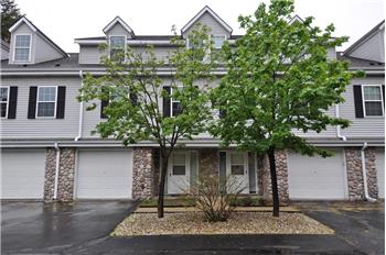 Primary listing photos for listing ID 472875