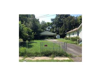 Primary listing photos for listing ID 472241