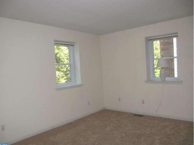  237 W Montgomery Ave #1N, Haverford, PA 19041 Bedroom
