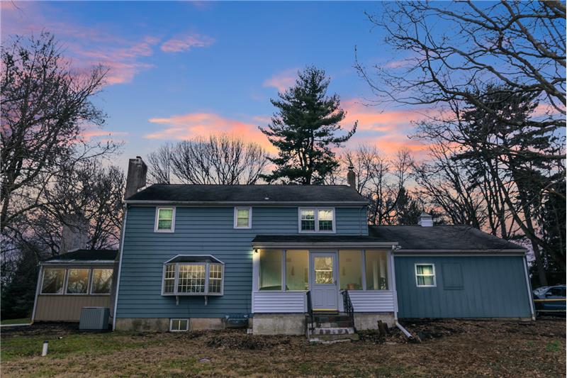 513 Watch Hill Road Exterior Back