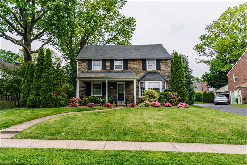 1604 Ridgeway Road, Havertown, PA 19083 