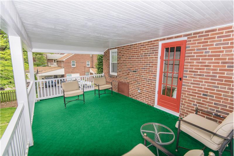 1604 Ridgeway Road, Havertown, PA 19083 