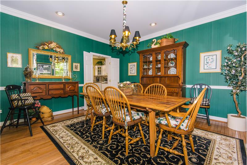 1708 Adler Lane Formal Dining Room