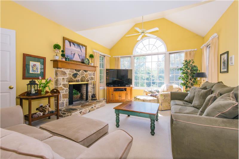 1708 Adler Lane Family Room