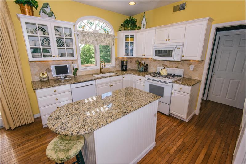 1708 Adler Lane Kitchen Island