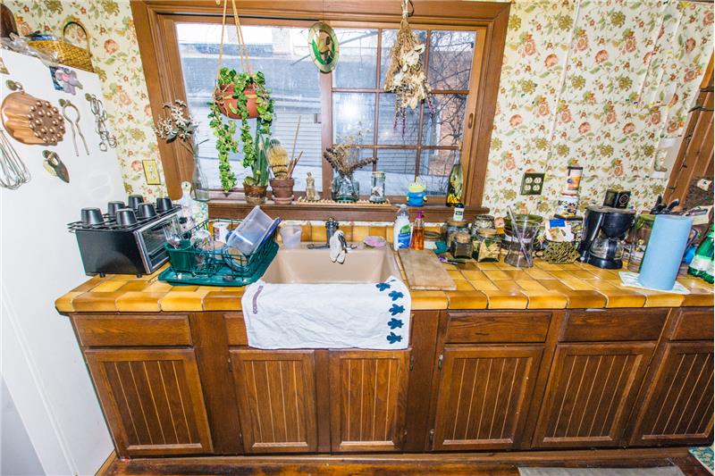 108 E Main Street Kitchen Sink