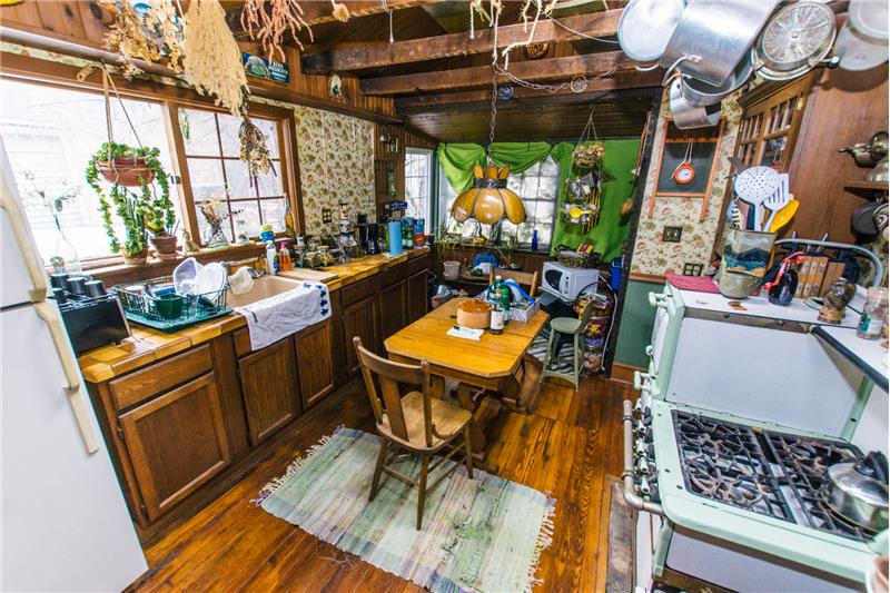 108 E Main Street Kitchen