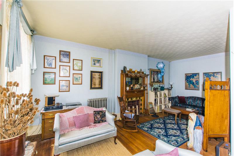 108 E Main Street Parlor
