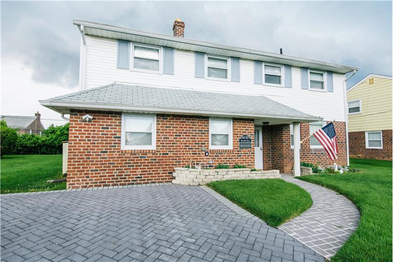 1430 Brierwood Road Exterior Front