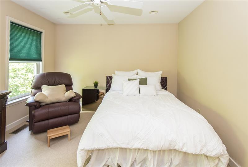 1752 Thistle Way, Malvern