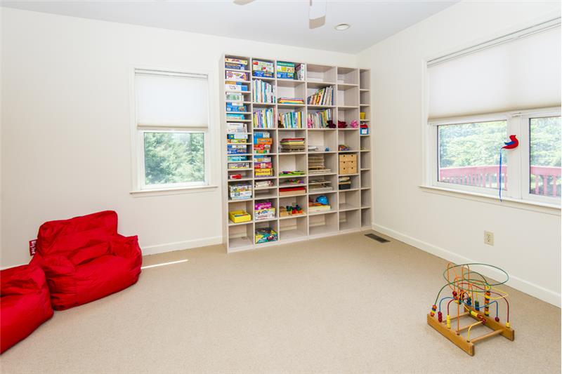 1752 Thistle Way, Malvern