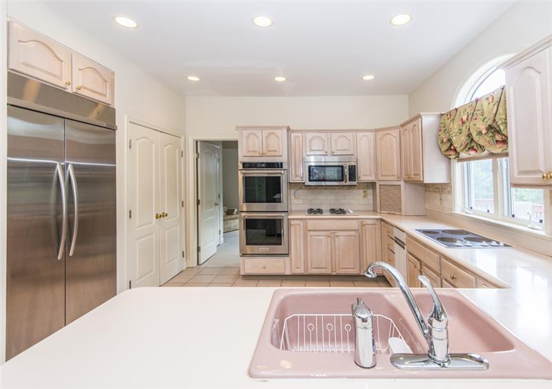 1752 Thistle Way, Malvern Kitchen