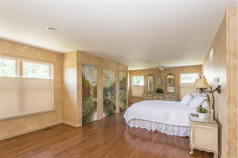 1752 Thistle Way, Malvern
