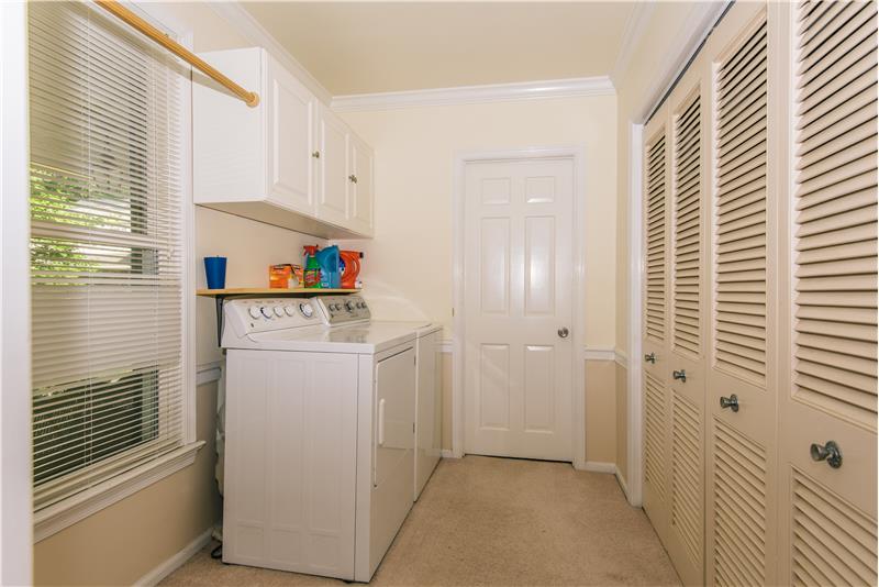581 Lindsey Drive Bathroom