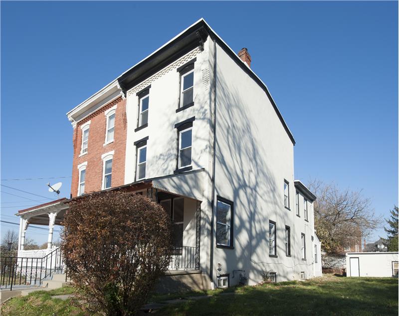 205 E Freedley Street Exterior Side