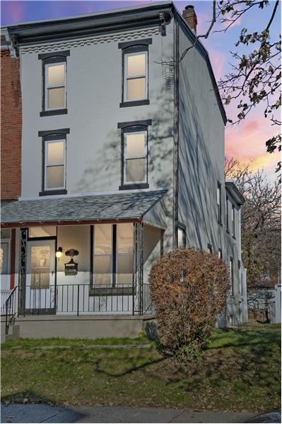 205 E Freedley Street Exterior Front