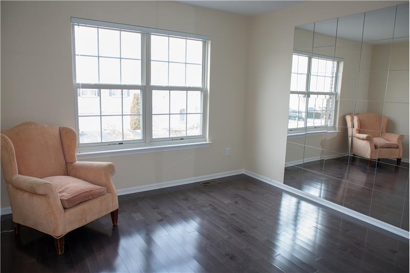 221 Valley Forge Lookout Place - Bedroom