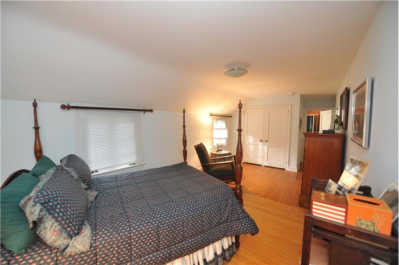 205 Maple Hill Road Bedroom