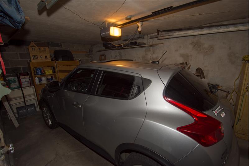 152 Juniper Road 1 car garage