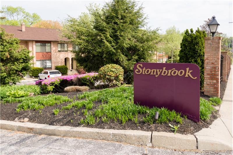 1203 Stonybrook Drive Exterior