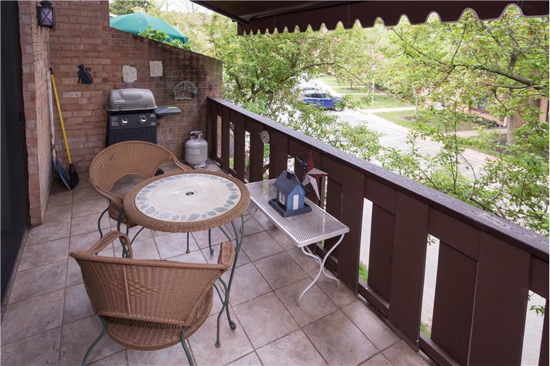 1203 Stonybrook Drive Deck
