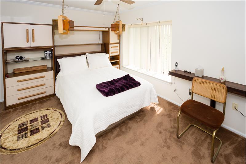 1203 Stonybrook Drive Master Bedroom