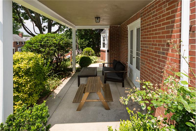 51 Trent Road Covered Front Porch