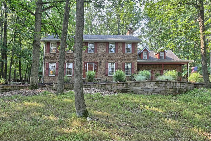 1239 Kuhn Rd, Boiling Springs, PA