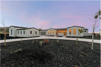 Primary listing photos for listing ID 511509