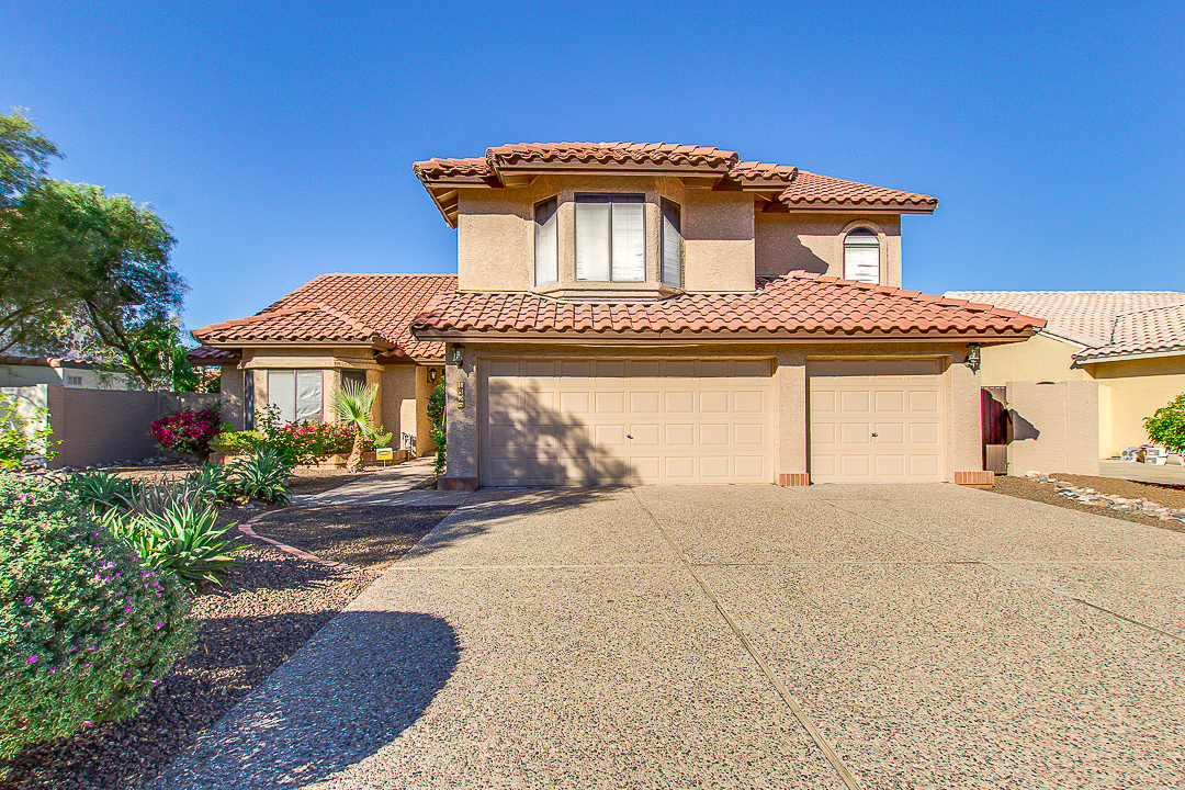 1826 E Sharon Drive, Phoenix, AZ