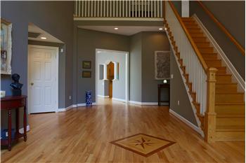 Primary listing photos for listing ID 415392