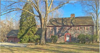 Primary listing photos for listing ID 467937