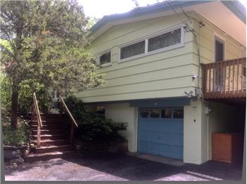 Primary listing photos for listing ID 477761