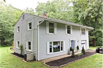Primary listing photos for listing ID 495077