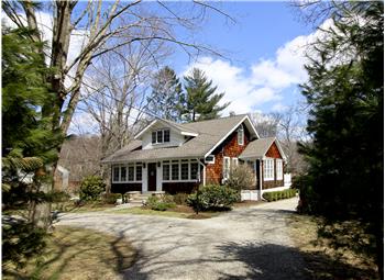 Primary listing photos for listing ID 504854