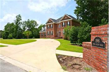 Primary listing photos for listing ID 417052