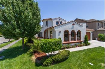 Primary listing photos for listing ID 479010