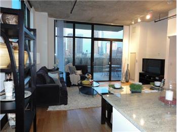 Primary listing photos for listing ID 492585