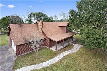 Primary listing photos for listing ID 447148