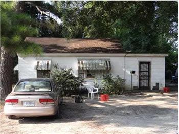 Primary listing photos for listing ID 487420