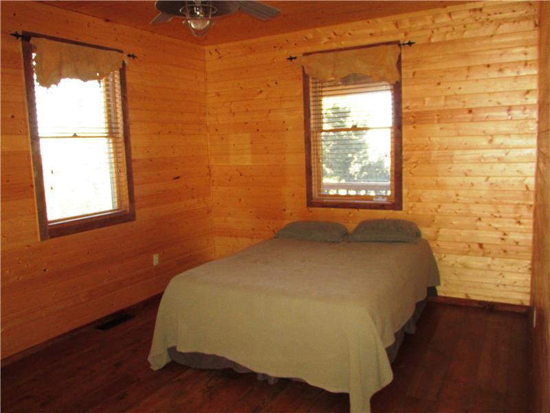 Good sized bedrooms and closets.