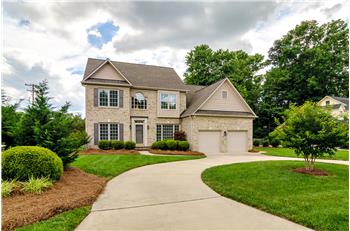 Primary listing photos for listing ID 477704