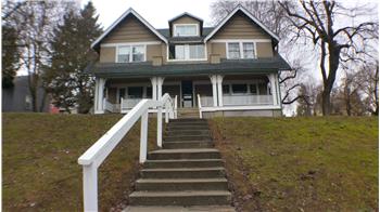 Primary listing photos for listing ID 471944