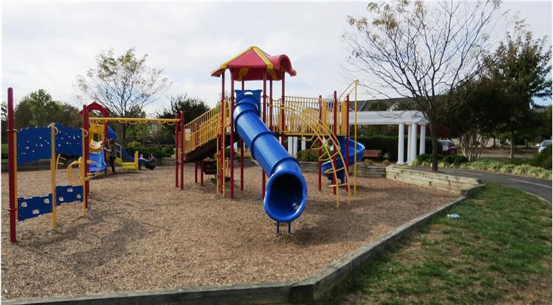 Braemar Clareybrook Park Playground