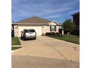 108 Brookbank Ct        Crowley, TX 76036