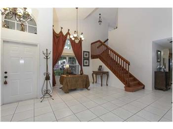 Primary listing photos for listing ID 428587