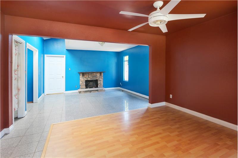 Dinning Room and family room