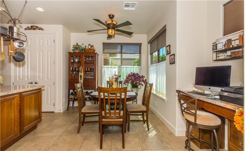 Casual Dining Area