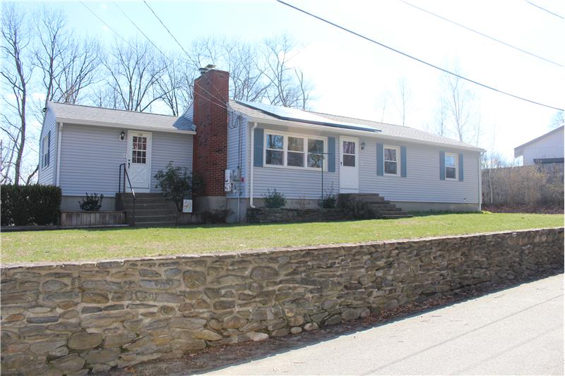 152 Malburn St., Leominster