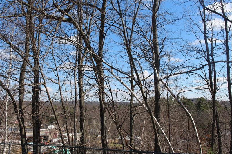 152 Malburn St., Leominster